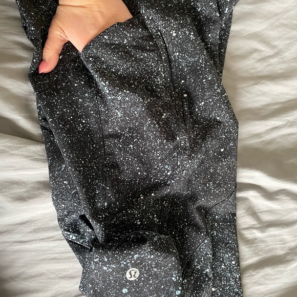 Lululemon Lead the Pack Crop Leggings - Picture 6 of 6